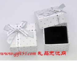 花點(diǎn)小型號(hào)禮品包裝盒 首飾包裝盒