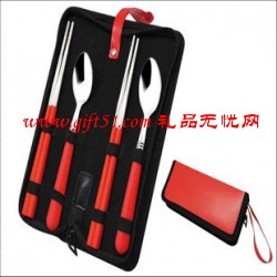 中國紅時(shí)尚精致小包包餐具